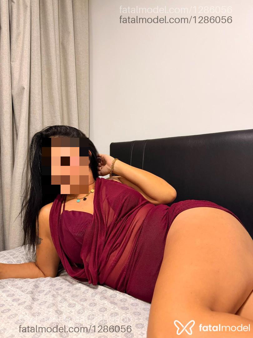 Acompanhante mulher morena (o) de olhos castanhos - Sabrina