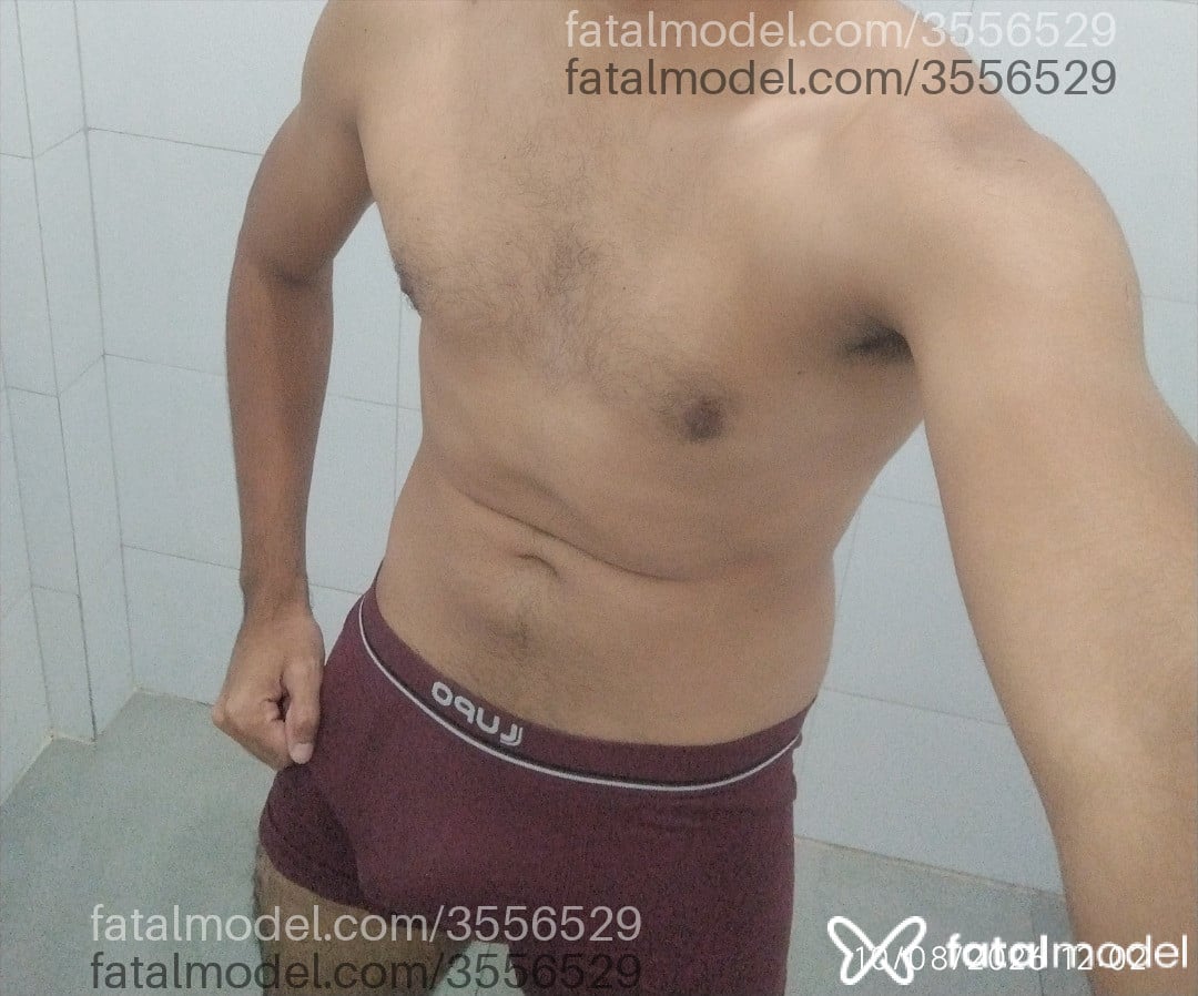 Acompanhante homem morena (o) de olhos castanhos - Santosm