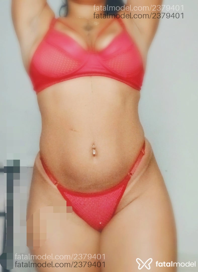 Acompanhante mulher morena (o) de olhos mel - Alexandra Marques