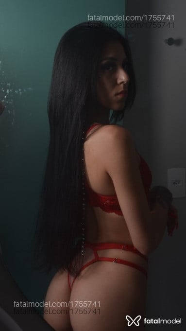 Acompanhante mulher com cabelo castanho de olhos castanhos - Angel
