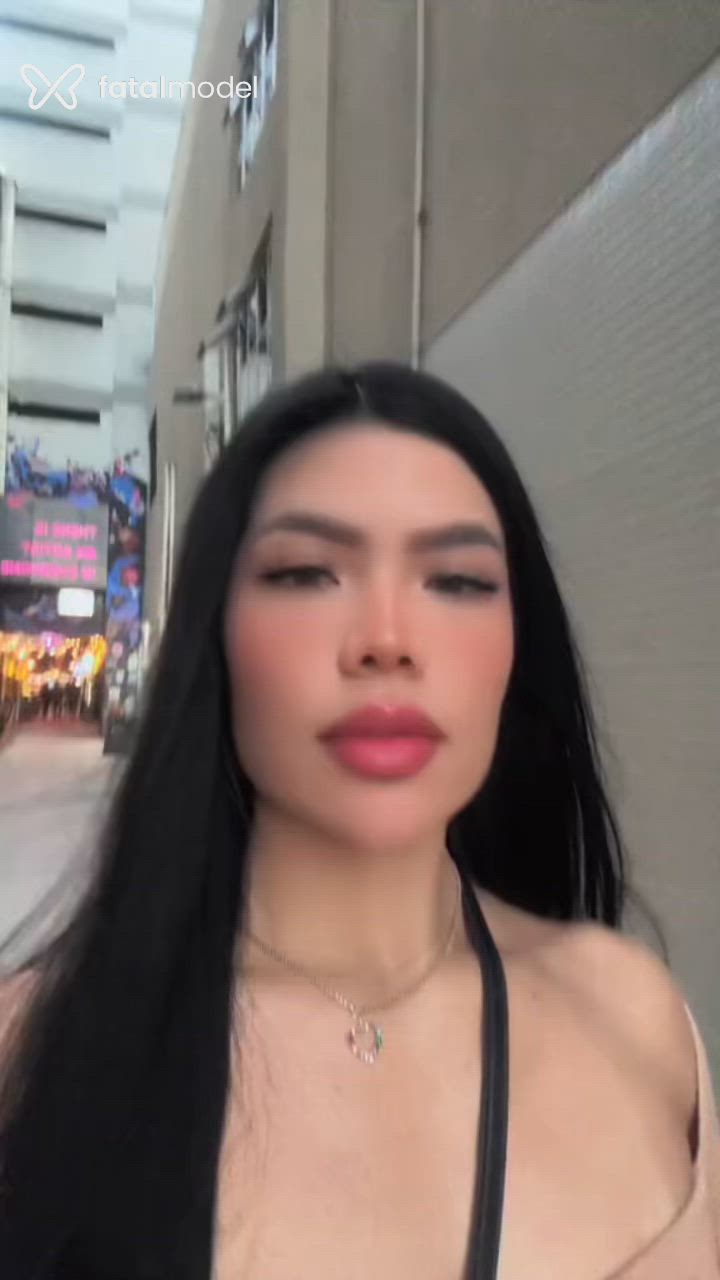 Acompanhante mulher morena (o) de olhos castanhos - Bruna Lima