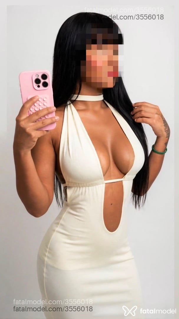 Acompanhante mulher morena (o) de olhos castanhos - Aryel Santana