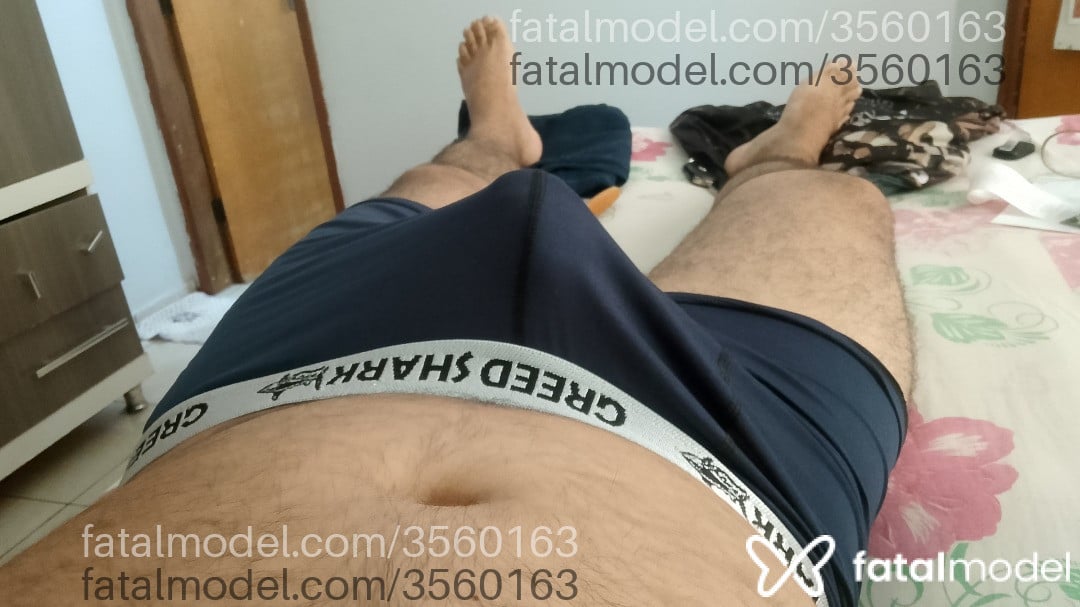 Acompanhante homem morena (o) de olhos castanhos - Carlos