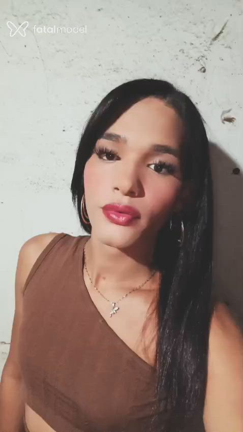 Acompanhante mulher trans morena (o) de olhos castanhos - Lays Udia Acompanhante mulher trans morena (o) de olhos castanhos - Lays Udia