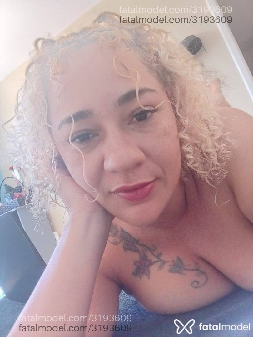 Acompanhante mulher loira (o) de olhos castanhos em Juazeiro - Anna