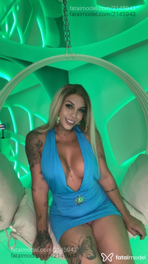 Acompanhante mulher trans morena (o) de olhos castanhos - Jessica