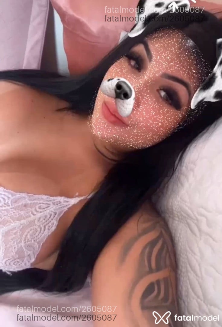 Acompanhante mulher morena (o) de olhos castanhos - Isa Valentino
