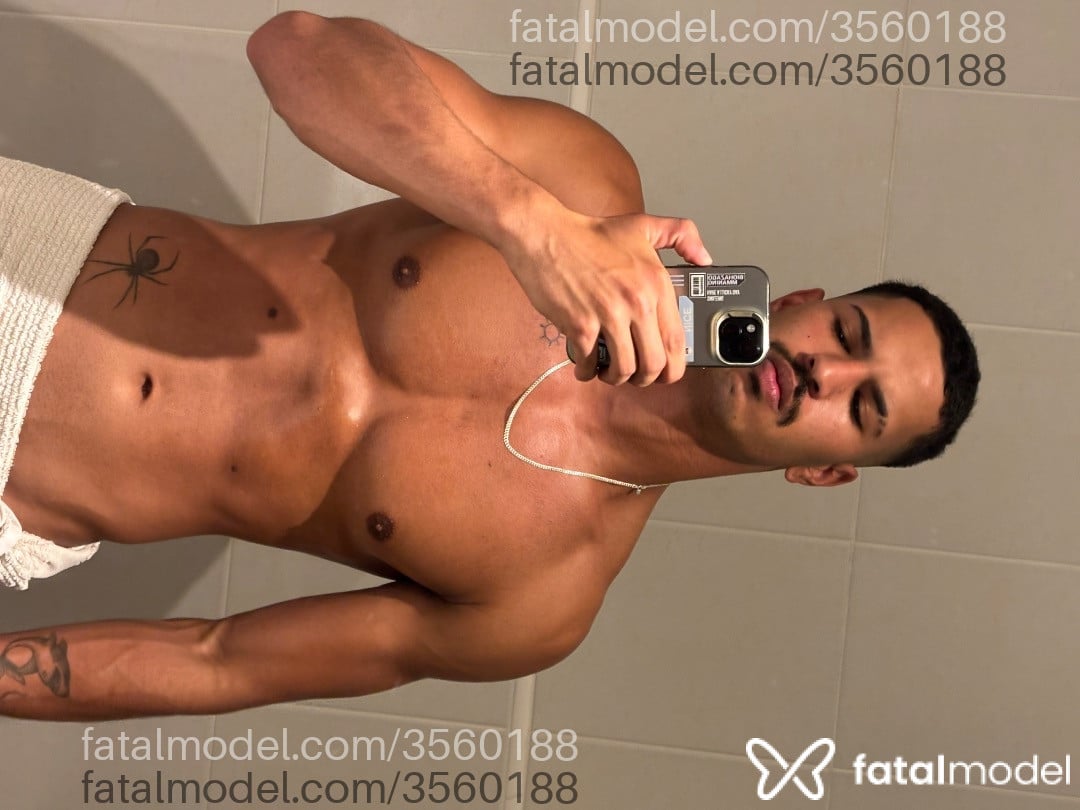 Acompanhante homem morena (o) de olhos castanhos - Rian Santos