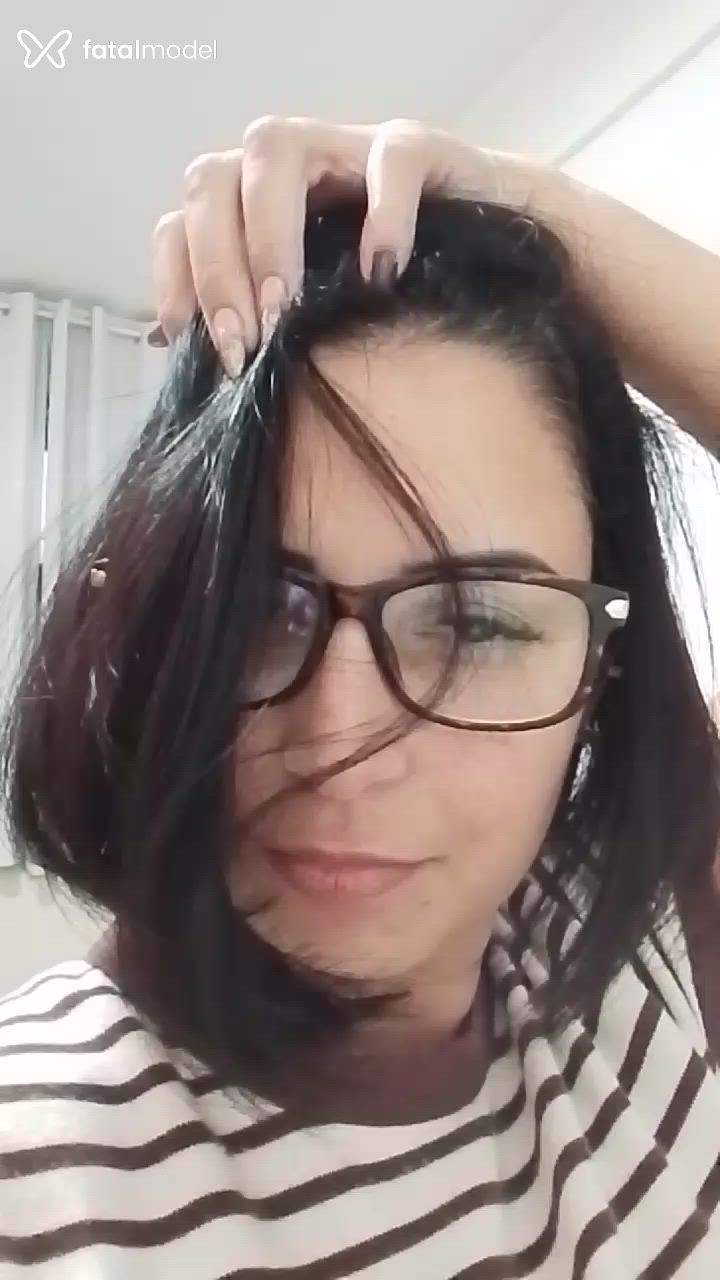 Acompanhante mulher morena (o) de olhos castanhos - Jadepreciosa Acompanhante mulher morena (o) de olhos castanhos - Jadepreciosa