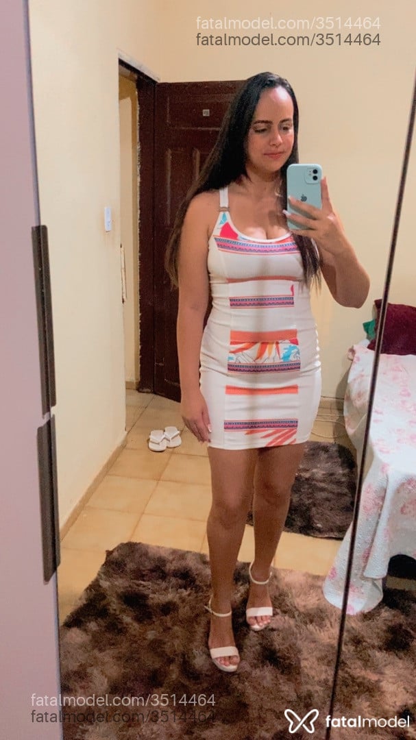 Acompanhante mulher morena (o) de olhos castanhos - Gleycianne