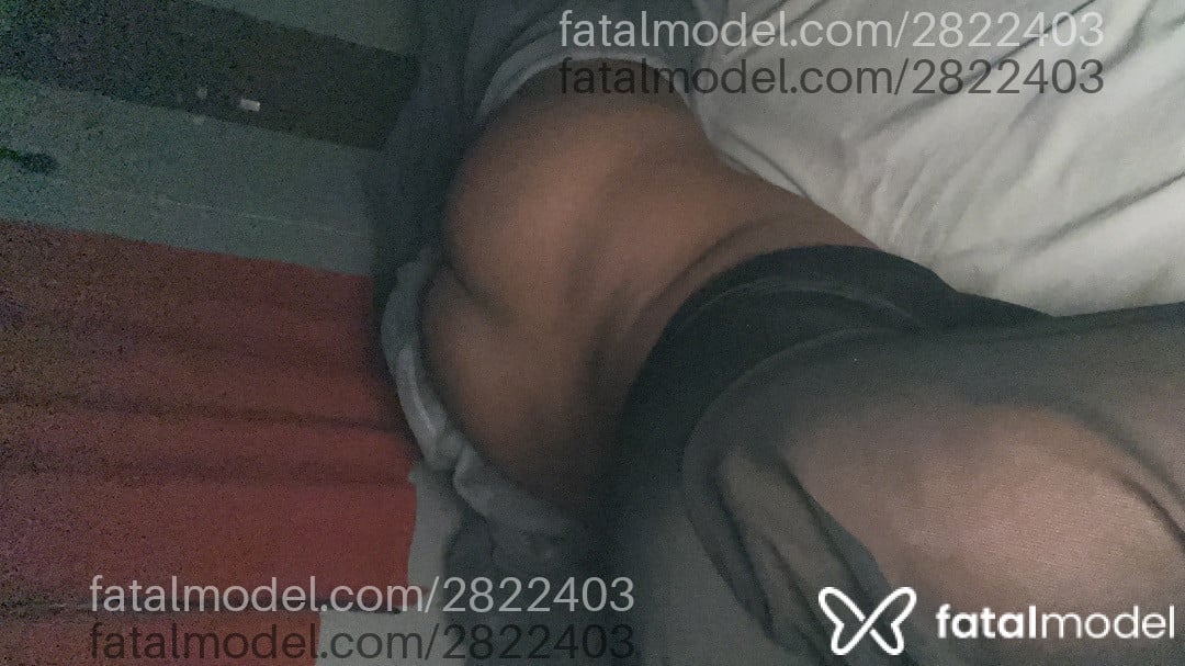 Acompanhante mulher trans morena (o) de olhos castanhos - Mirella Acompanhante mulher trans morena (o) de olhos castanhos - Mirella