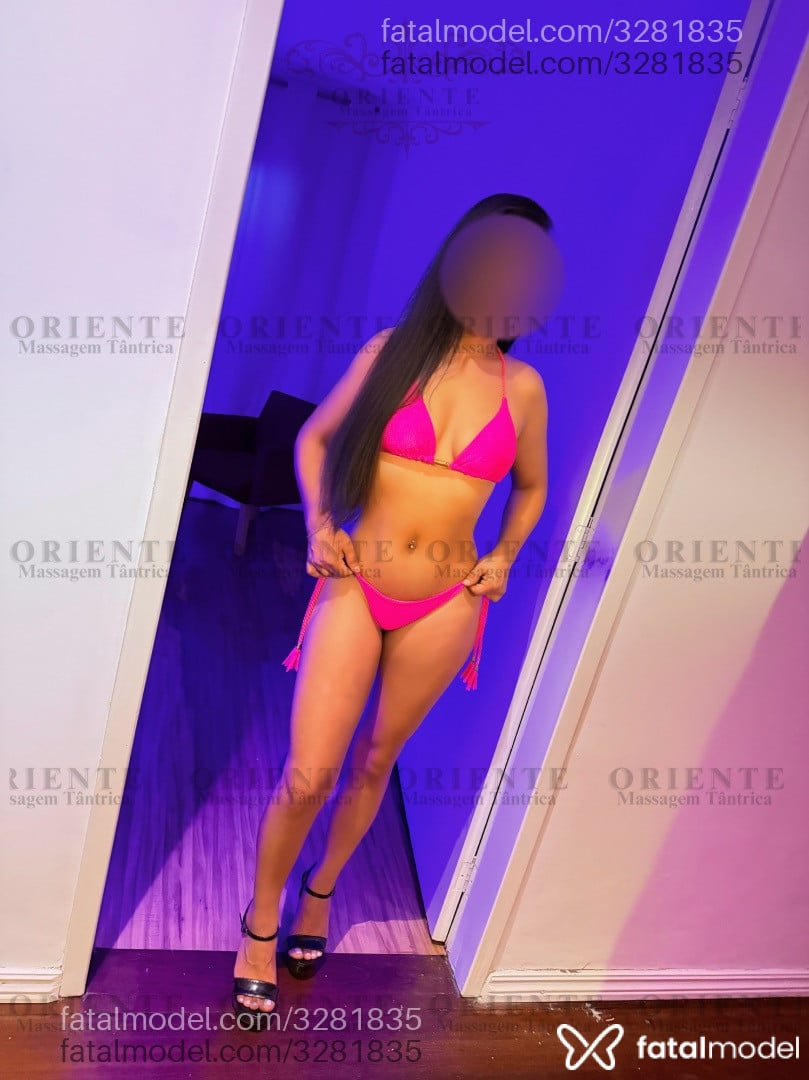 Acompanhante mulher morena (o) de olhos castanhos - Gaby