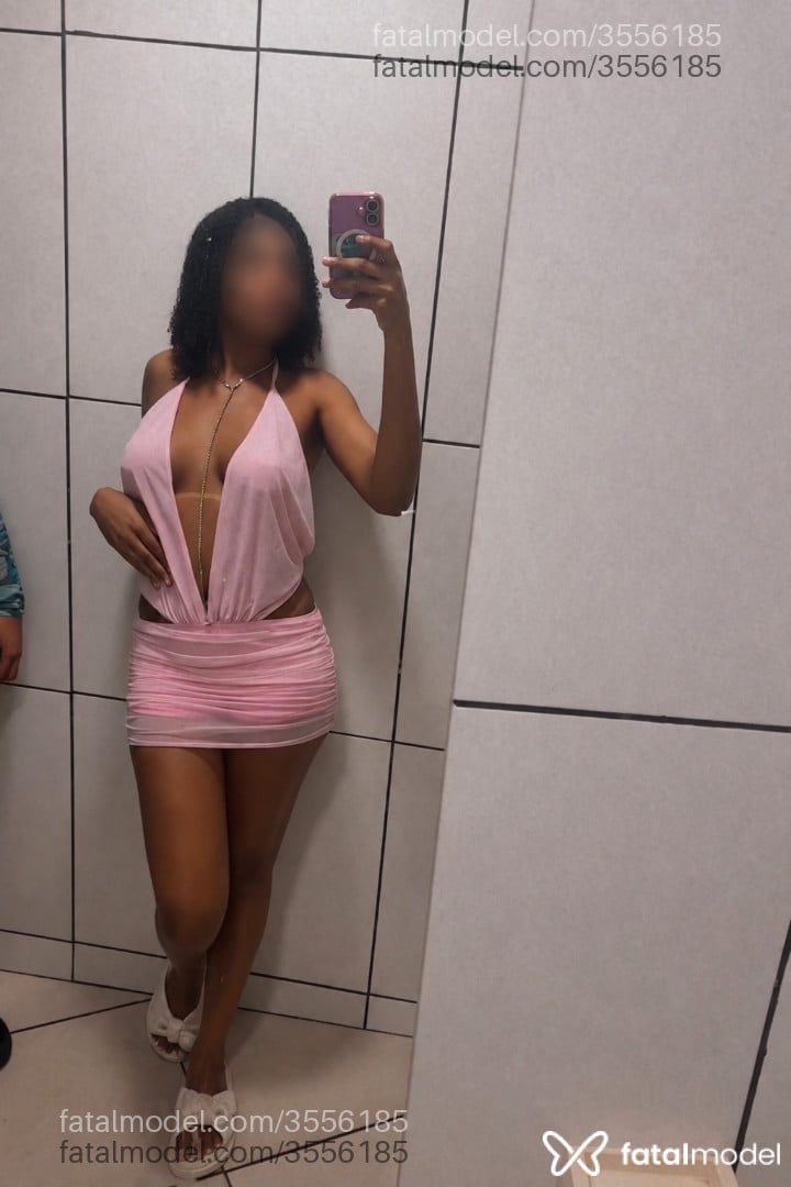 Acompanhante mulher morena (o) de olhos castanhos - Milena