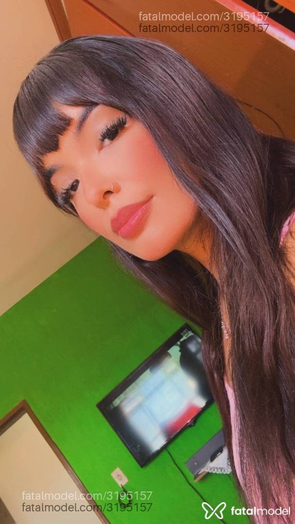 Acompanhante mulher morena (o) de olhos pretos em São Lourenço - Laíis
