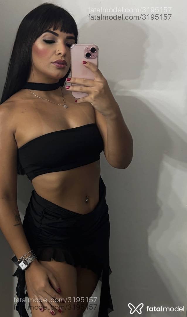 Acompanhante mulher morena (o) de olhos pretos em São Lourenço - Laíis