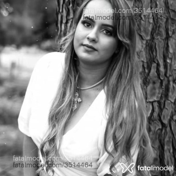 Acompanhante mulher morena (o) de olhos castanhos - Anny Louren