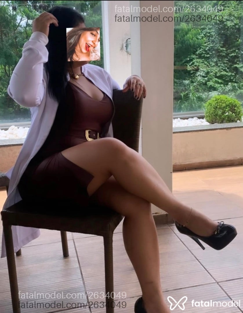 Acompanhante mulher morena (o) de olhos castanhos - Andréia