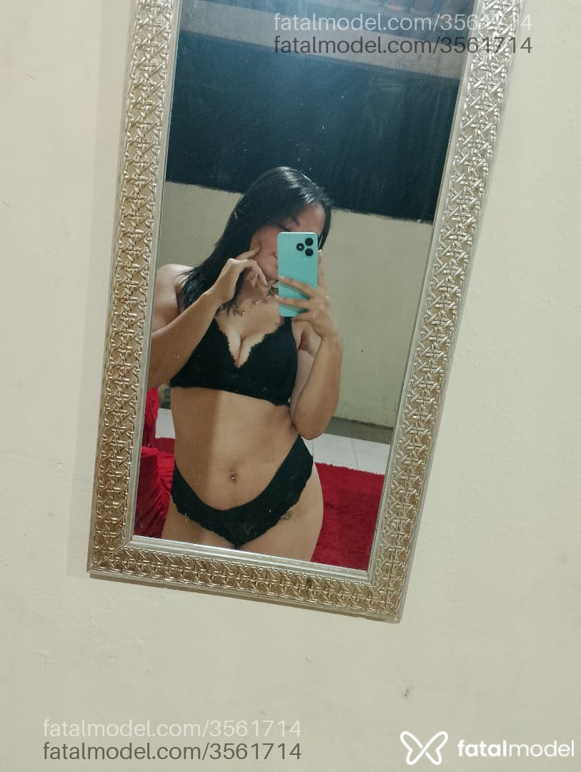 Acompanhante mulher morena (o) de olhos mel - Rafaela