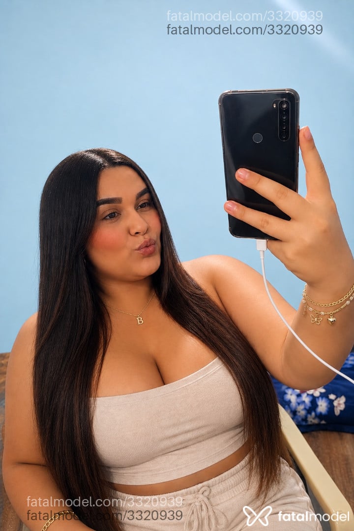 Acompanhante mulher morena (o) de olhos castanhos - Andressa Souza