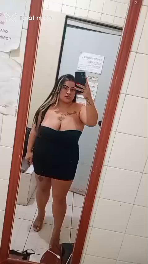 Acompanhante mulher morena (o) de olhos castanhos - Gaby