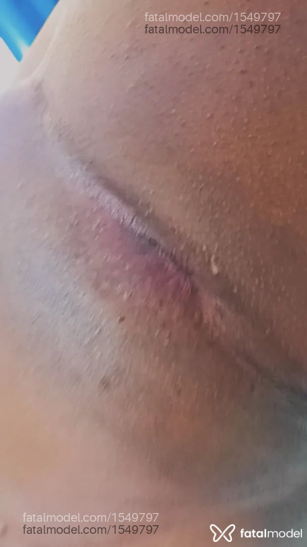 Acompanhante homem morena (o) de olhos pretos - Leh Acompanhante homem morena (o) de olhos pretos - Leh