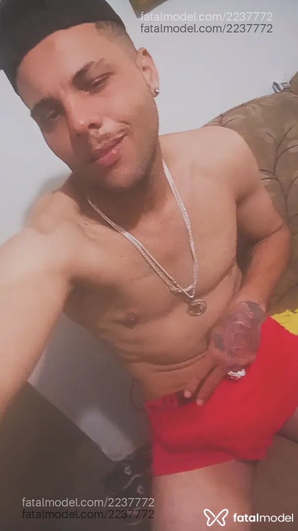 Acompanhante homem com cabelo castanho de olhos castanhos - Brankinsagaz Acompanhante homem com cabelo castanho de olhos castanhos - Brankinsagaz