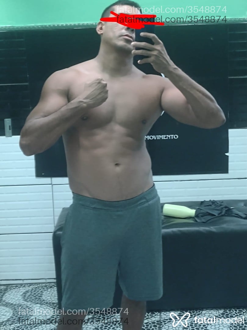 Acompanhante homem morena (o) de olhos pretos - Promoterdoprazer