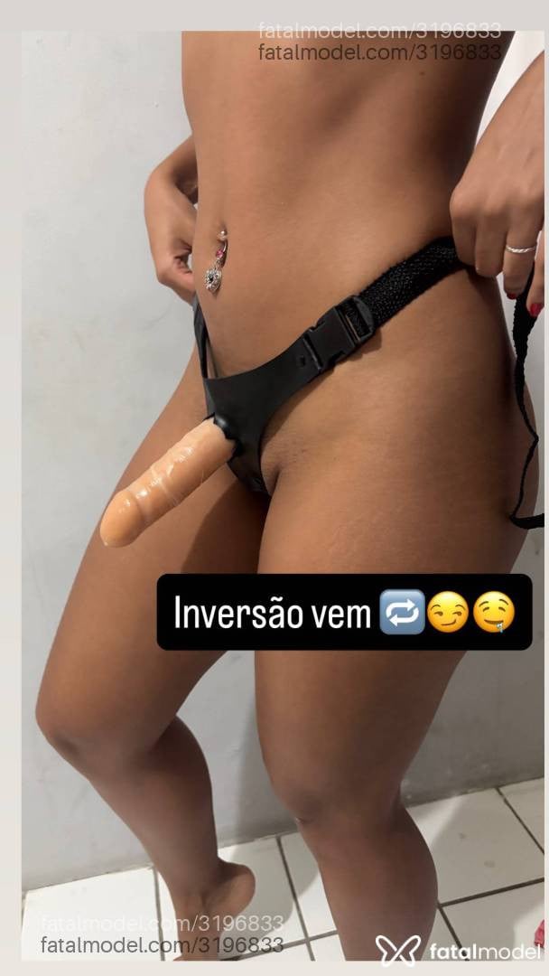 Acompanhante mulher morena (o) de olhos castanhos - Laís