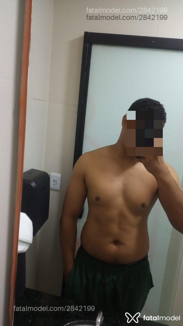 Acompanhante homem morena (o) de olhos mel - Felipe Santos