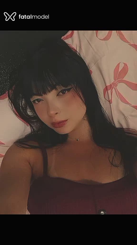 Acompanhante mulher morena (o) de olhos castanhos - Bruna