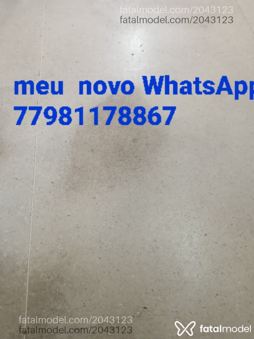 Acompanhante homem com cabelo castanho de olhos castanhos - Dotadocm