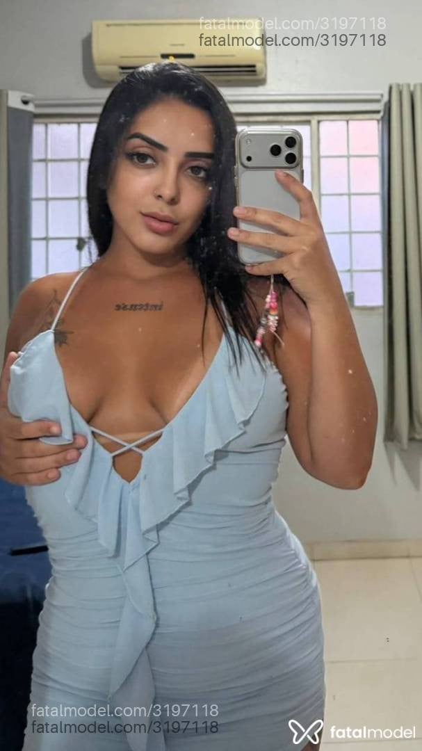 Acompanhante mulher morena (o) de olhos castanhos - Fernanda