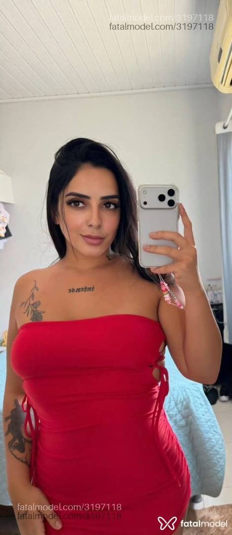 Acompanhante mulher morena (o) de olhos castanhos - Fernanda
