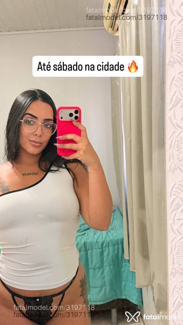 Acompanhante mulher morena (o) de olhos castanhos em Parauapebas - Fernanda