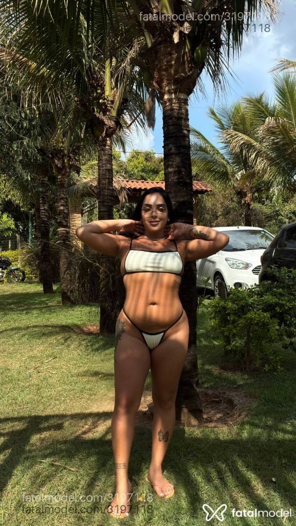 Acompanhante mulher morena (o) de olhos castanhos - Fernanda