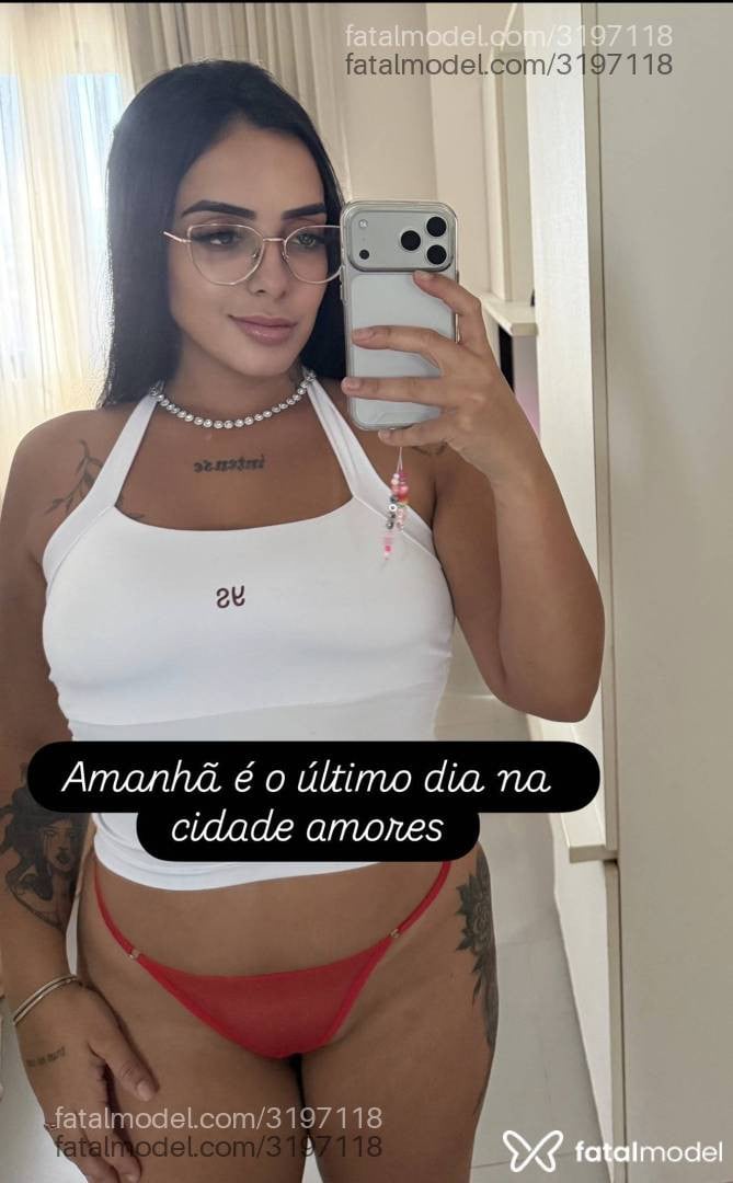 Acompanhante mulher morena (o) de olhos castanhos - Fernanda