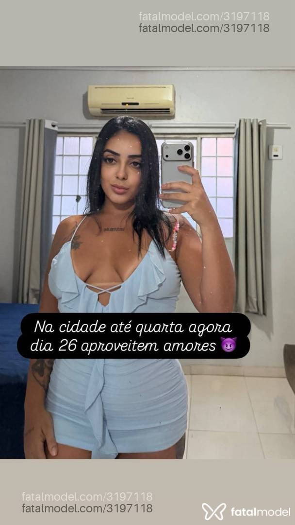 Acompanhante mulher morena (o) de olhos castanhos - Fernanda