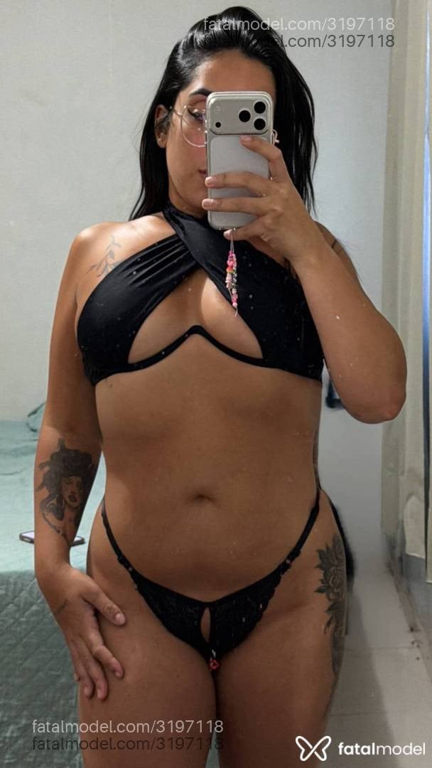 Acompanhante mulher morena (o) de olhos castanhos - Fernanda