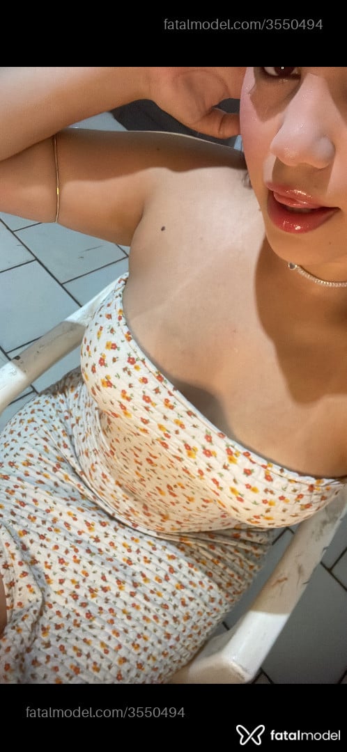 Acompanhante mulher morena (o) de olhos castanhos - Ana Carolina
