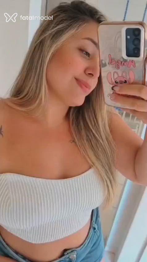 Acompanhante mulher morena (o) de olhos castanhos - Natália Gomes Acompanhante mulher morena (o) de olhos castanhos - Natália Gomes