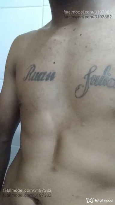 Acompanhante homem morena (o) de olhos pretos em Belo Horizonte - Guilherme