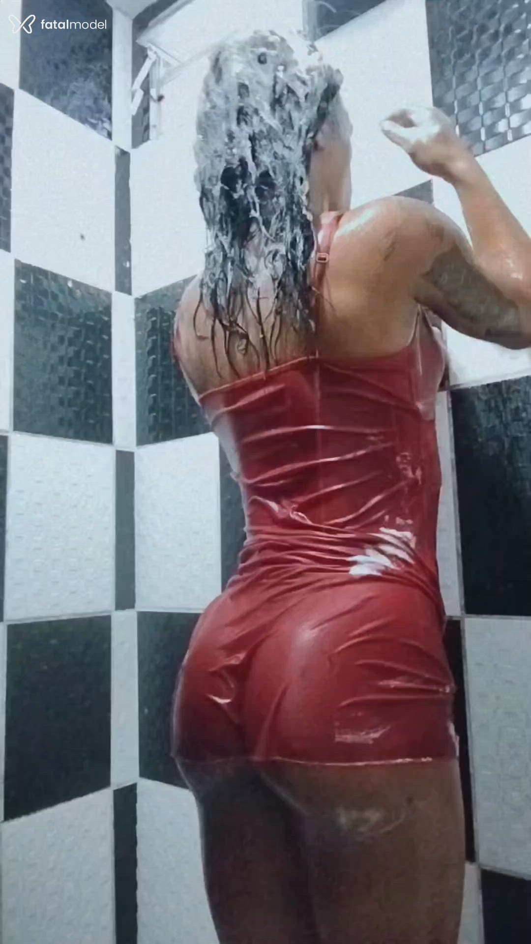Acompanhante mulher trans morena (o) de olhos castanhos - Mayara Morena