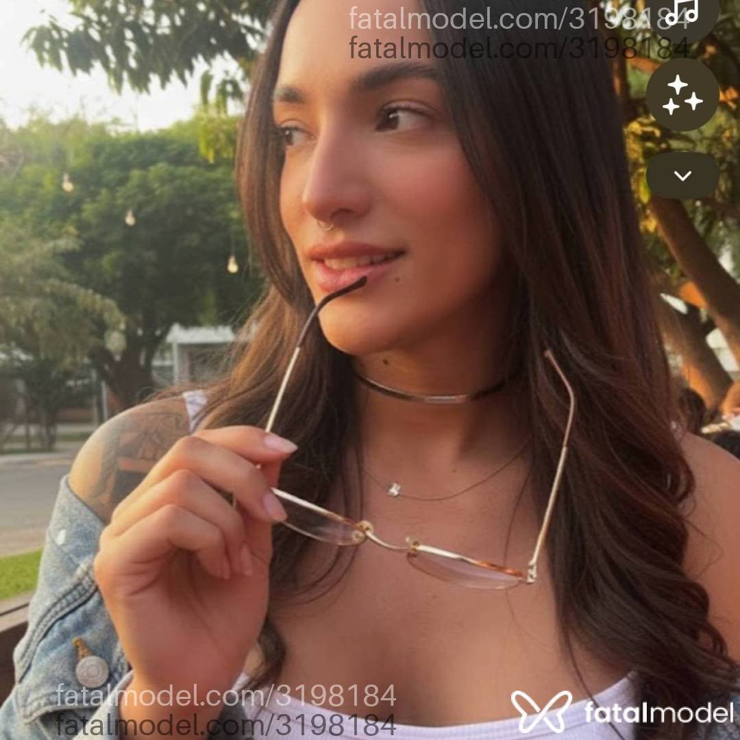 Acompanhante mulher morena (o) de olhos castanhos - Cacauzinhaa