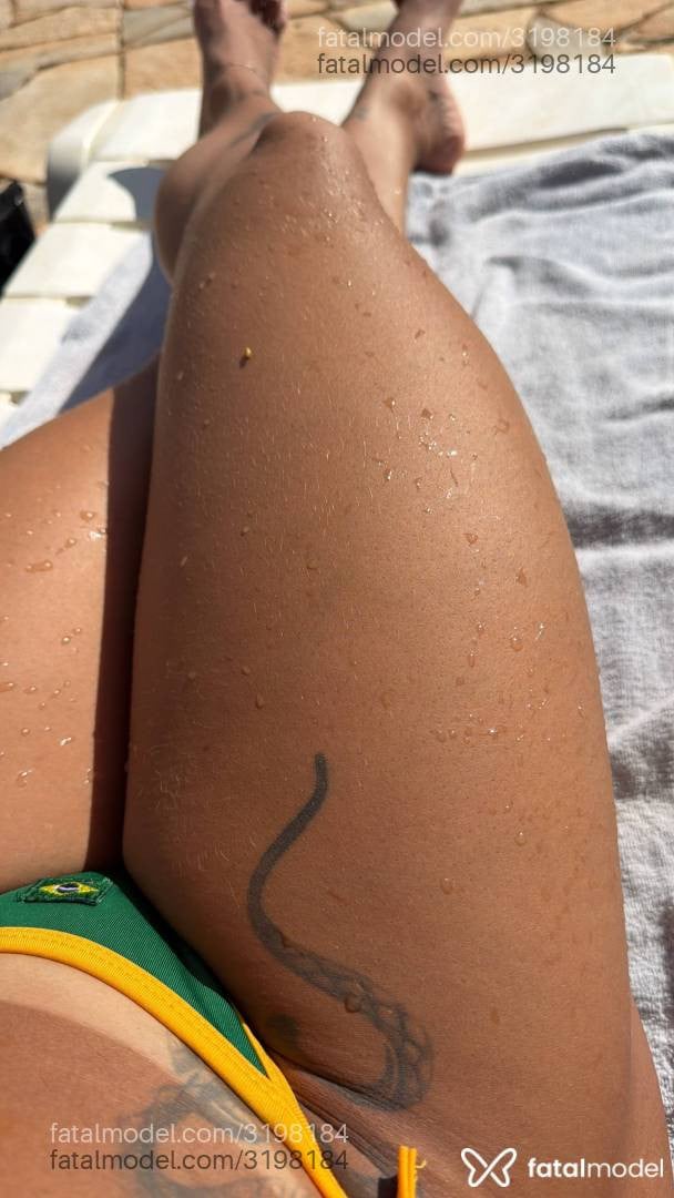 Acompanhante mulher morena (o) de olhos castanhos - Cacauzinhaa