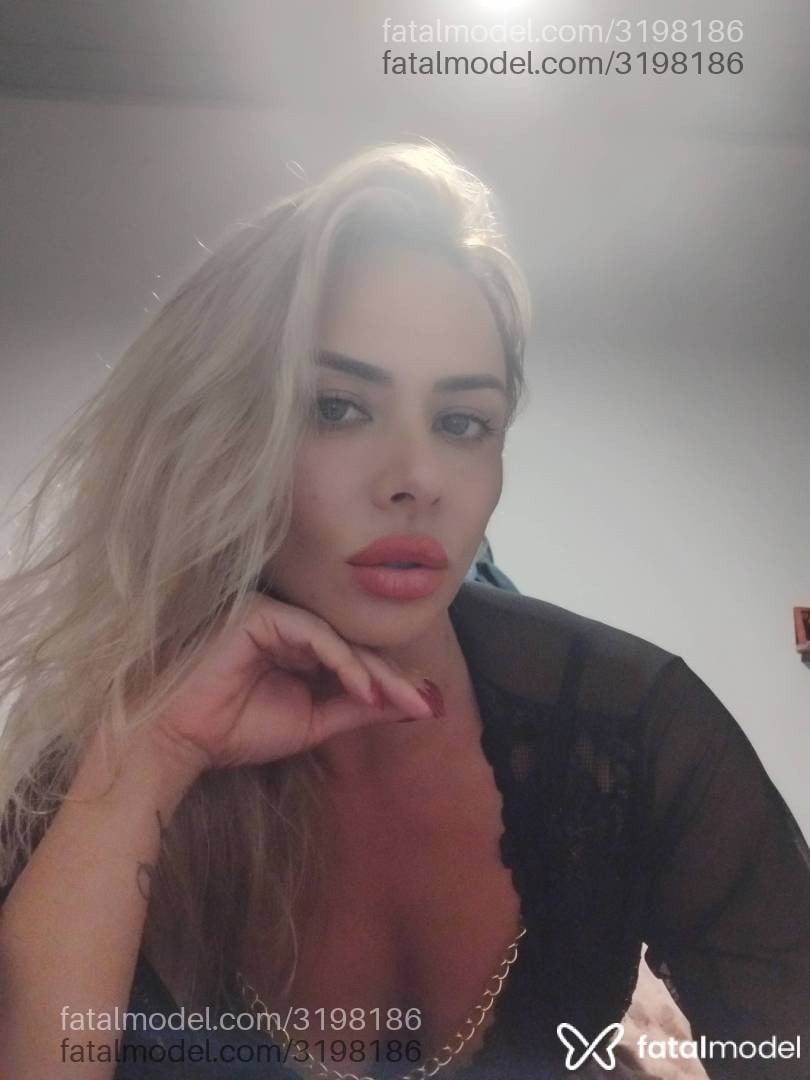 Acompanhante mulher loira (o) de olhos castanhos em Saquarema - Dany
