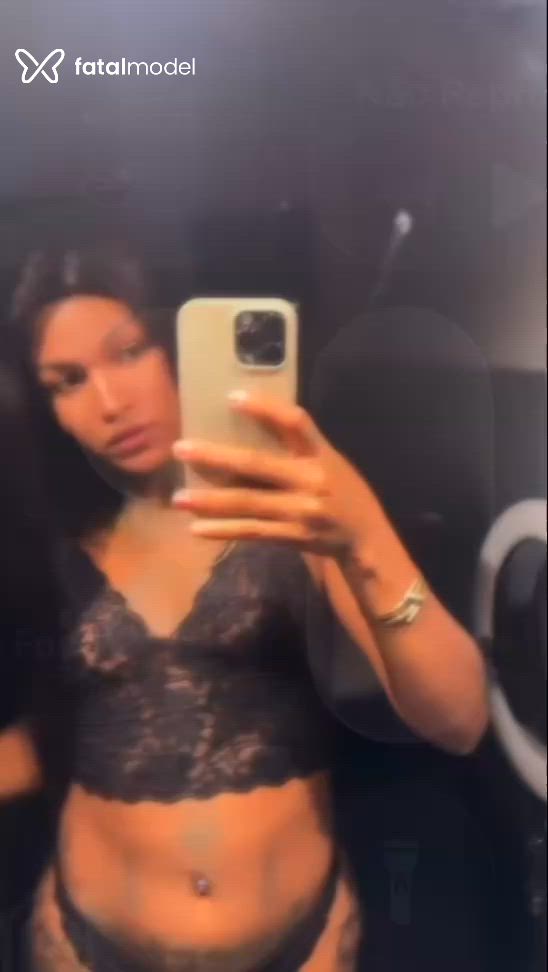 Acompanhante travesti morena (o) de olhos castanhos - Camila Acompanhante travesti morena (o) de olhos castanhos - Camila