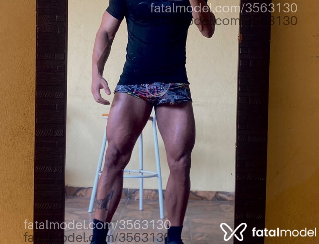 Acompanhante homem morena (o) de olhos pretos - Ícaro Guerra