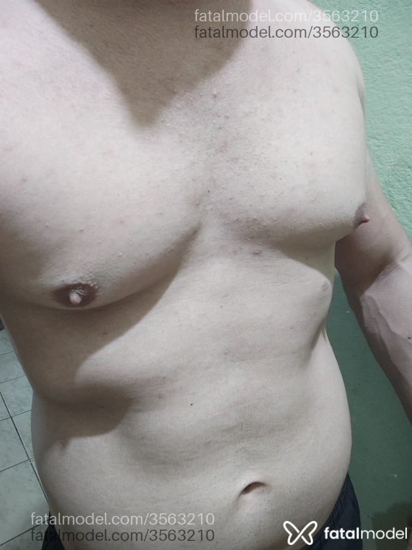 Acompanhante homem morena (o) de olhos castanhos - Boykka