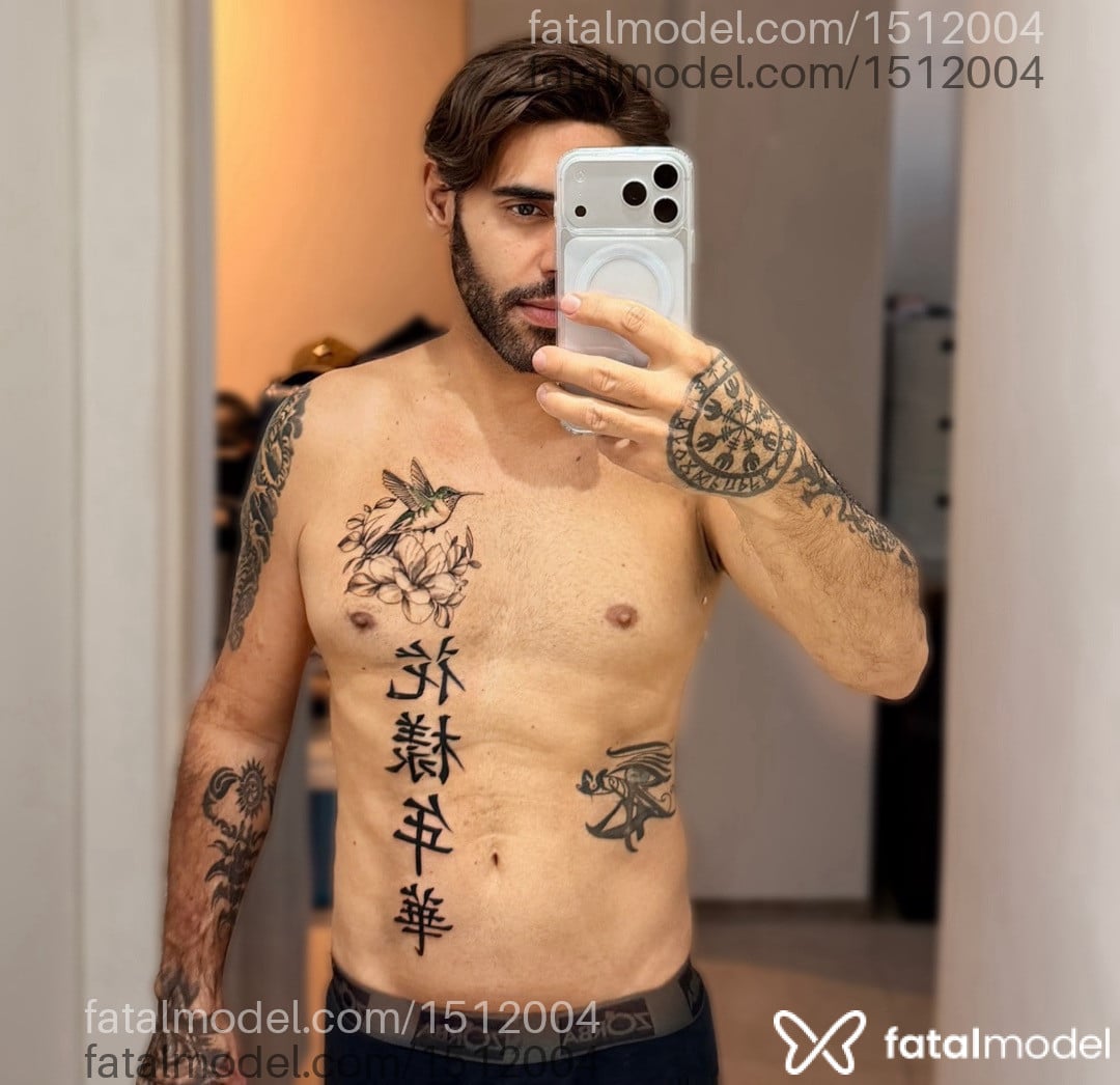 Acompanhante homem com cabelo castanho de olhos castanhos - FRED JOTA
