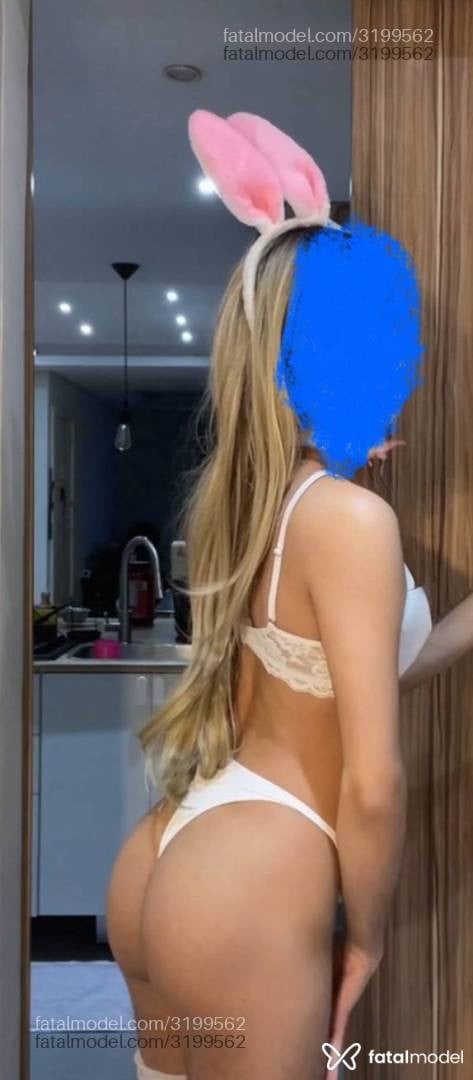 Acompanhante mulher trans loira (o) de olhos pretos em Porto Alegre - Chiara Pagnolli